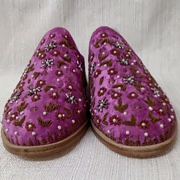 Free People Cosmic Pink Magenta Dancing Queen Velvet Beaded Loafer Mules 38 EU - Picture 4 of 6